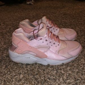 Prism Pink Nike Huraches (5.5Y)